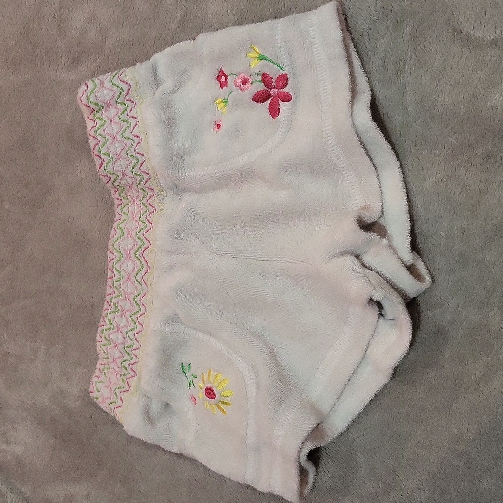 Little Girls Bundle - Picture 9 of 13
